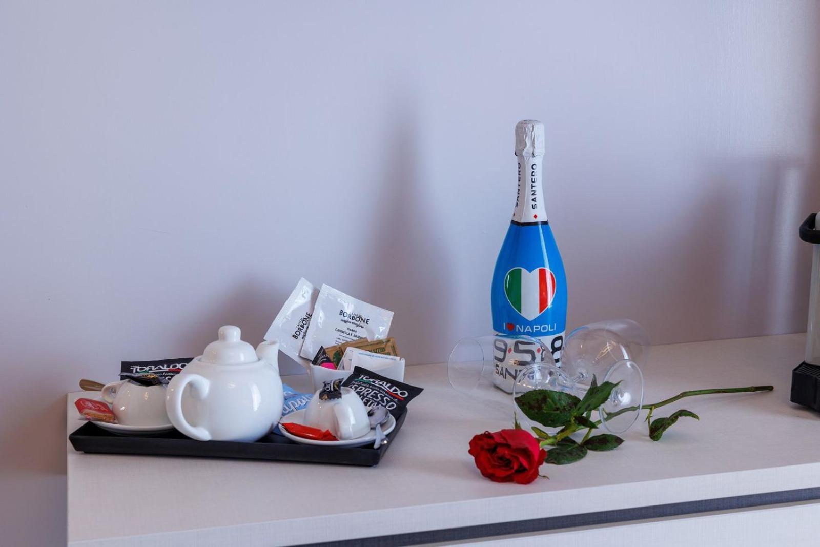 Maria Maruzzella B&B Luxury Suites Nápoly Kültér fotó